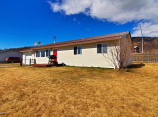 5069 Clover Ln, Homer, AK 99603