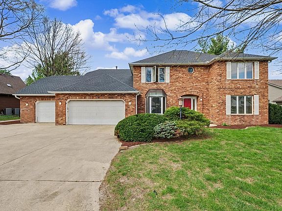 2nd image of 2404 N Nottingham Ct
