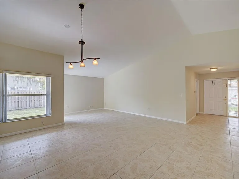 13348 NW 13th St — Photo 11