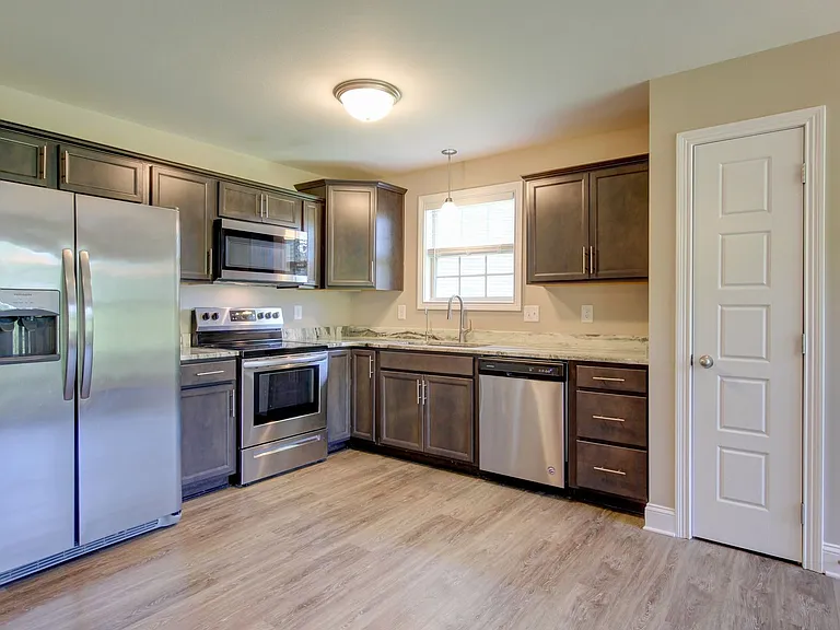 677 Battery Ct — Photo 66