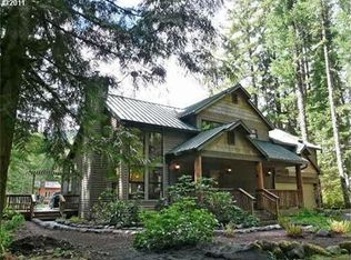 22173 E Autumn Ln, Rhododendron, OR 97049