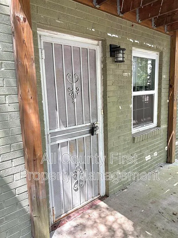1 bed, 1.0 bath, 460 sqft, $1,250 — Photo 2