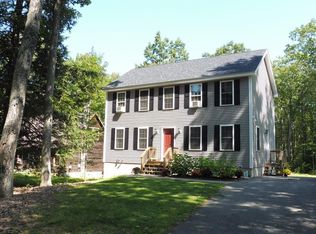 106 Dunn Rd, Ashburnham, MA 01430