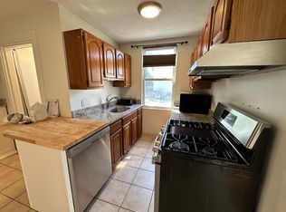 333-1 Cherry St, West Newton, MA 02465