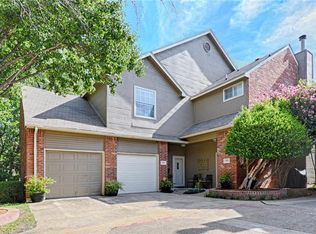 2501 Pinegrove Cir, Arlington, TX 76006