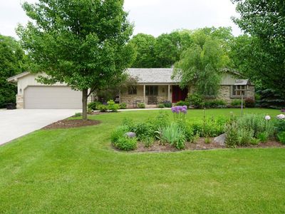 1820 Steeple Chase, Brookfield, WI, 53045