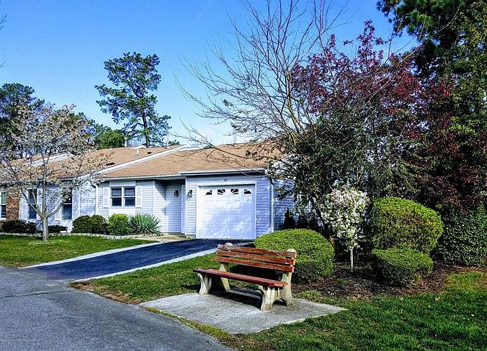 1st image of 137 Devon Ct #1000