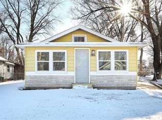 2811 Lyon St, Des Moines, IA 50317