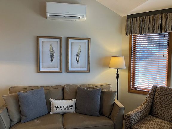 3rd image of 4908 Landmark Cir #1323