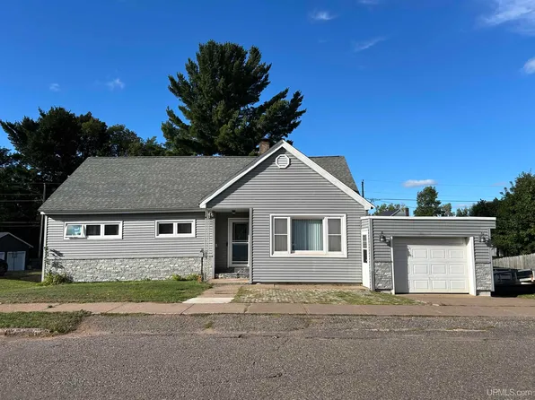 745 Wabash St, Ishpeming, MI 49849