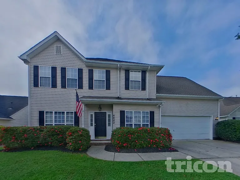 4882 Aldridge Pl NW — Photo 1