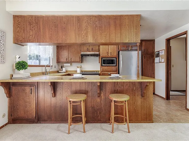 2440 Oak Ridge Dr — Photo 10