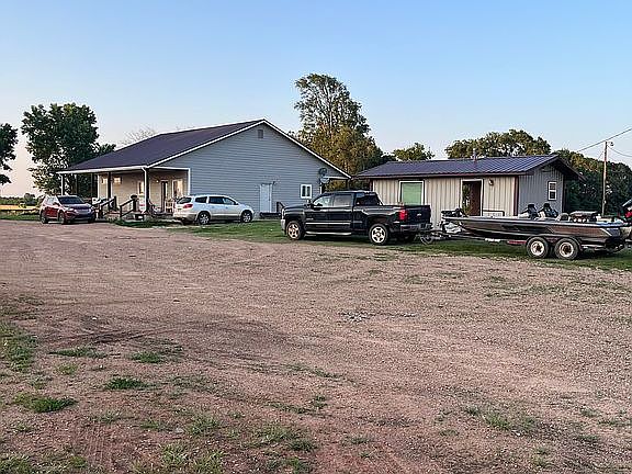 3rd image of 15307 SE 90th St