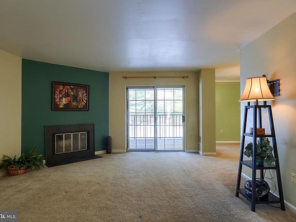 5th image of 190 Oak Knoll Cir