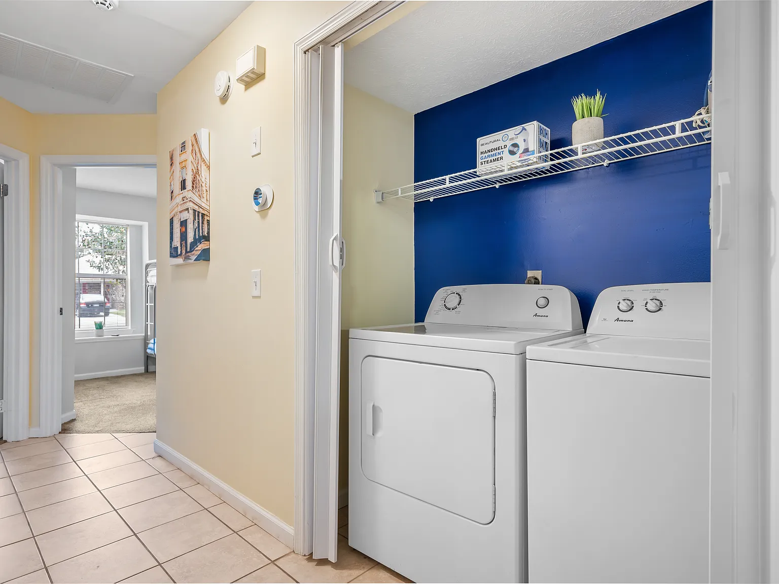 3 bed, 1392 sqft, $4,000 — Photo 4