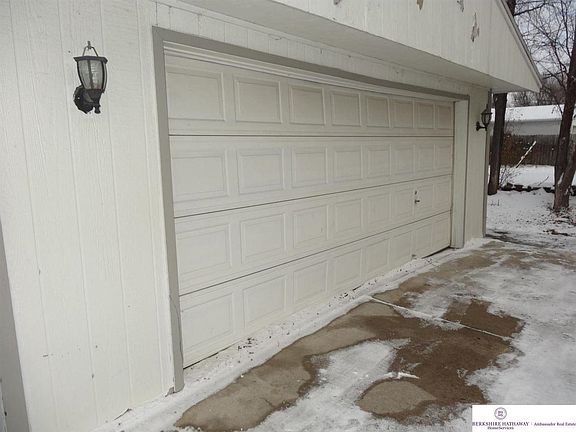 2nd image of 3536 Avenue A