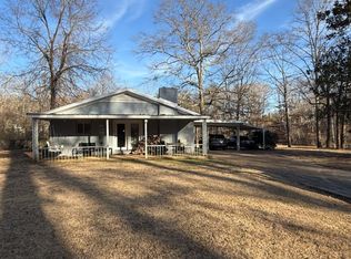 411 Willow Rd, Fulton, MS 38843