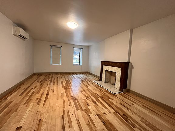 3rd image of 41 W 89th St APT 1F
