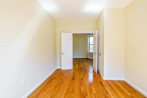 Rented by Compass | media 14