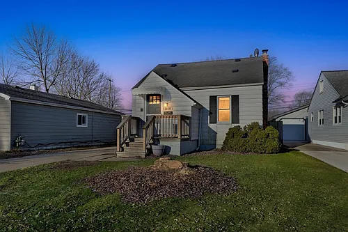 26537 Brettonwoods St Photo 1