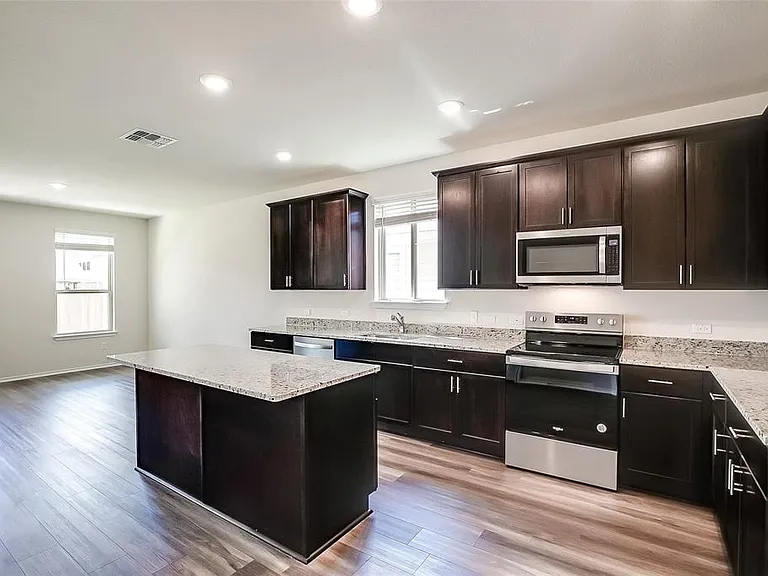 31 Pacific Loon St — Photo 25