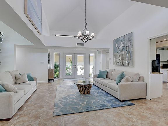 5th image of 6744 Pelican Bay Blvd