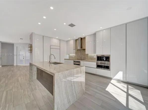 16340 SW 26th St, Miramar, FL 33027