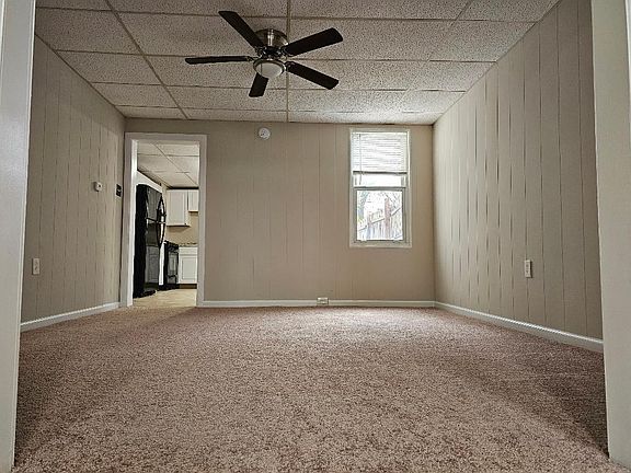 4th image of 256 W Saint Joseph St