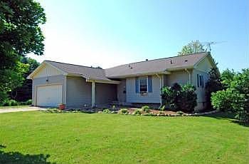 1st image of 391 Iris Ln