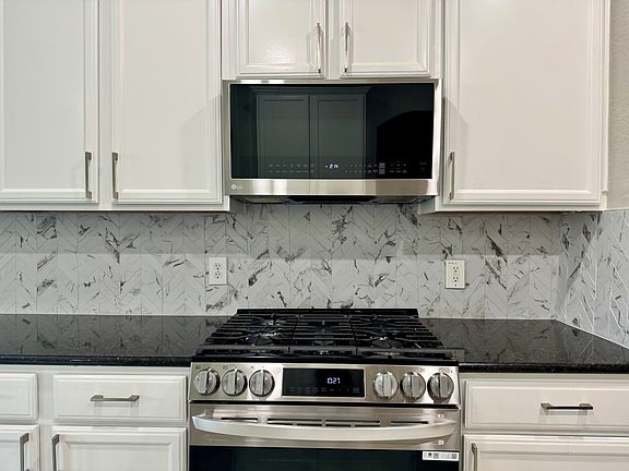 5th image of 5902 Preserve Ln
