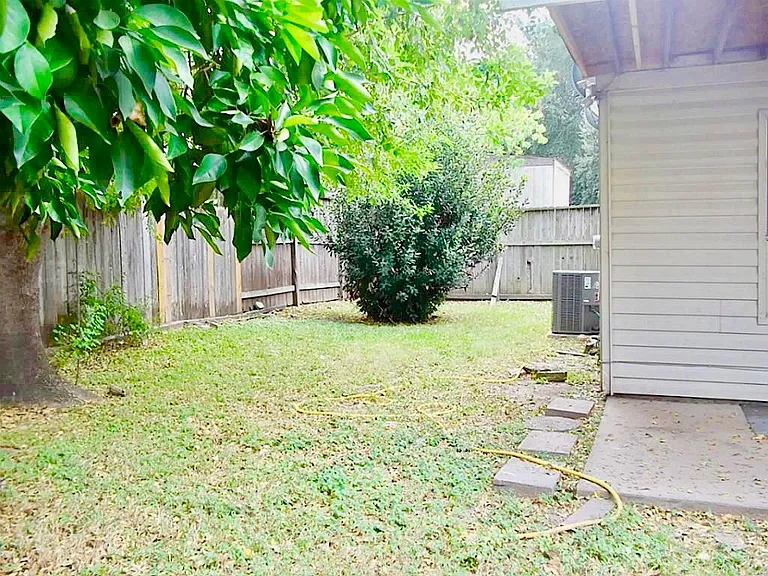 7419 Winkleman Rd — Photo 15