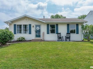 1817 3rd St W, Milan, IL 61264