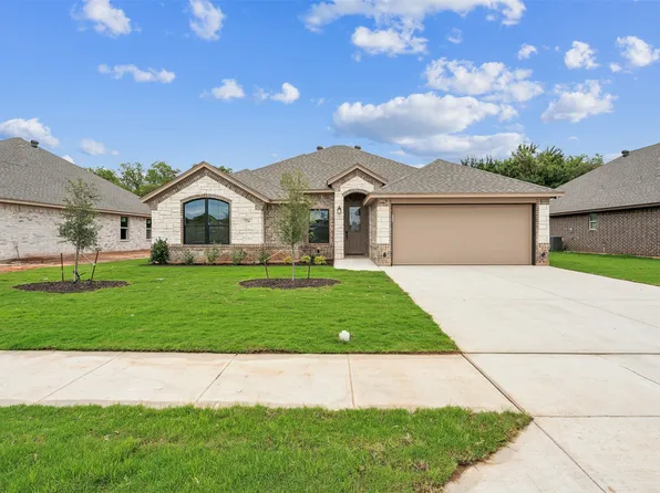 724 Jameson, Springtown, TX 76082