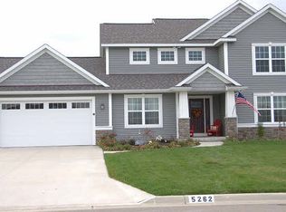 5262 Holly Springs Ln, Bay City, MI 48706