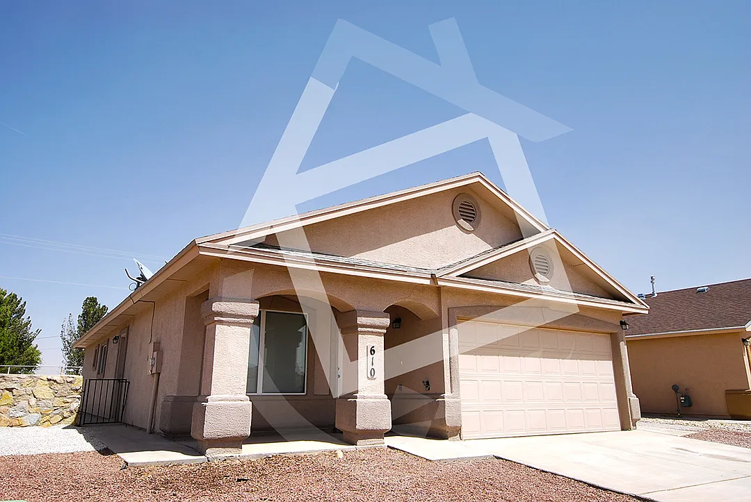 Building Photo - 610 Villas Del Valle Rd