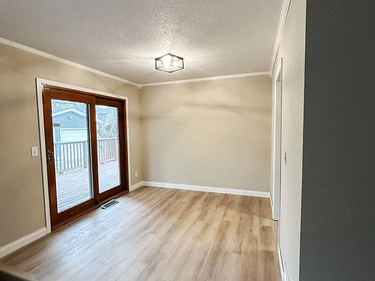 7436 Iden Ave S — Photo 7