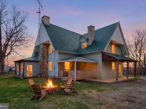 2060 Furnace Rd, Felton, PA 17322