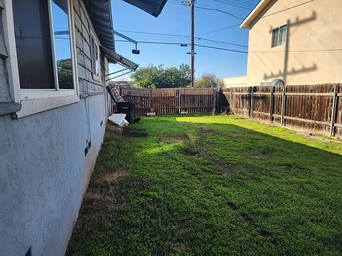 6737 Mohawk St — Photo 12