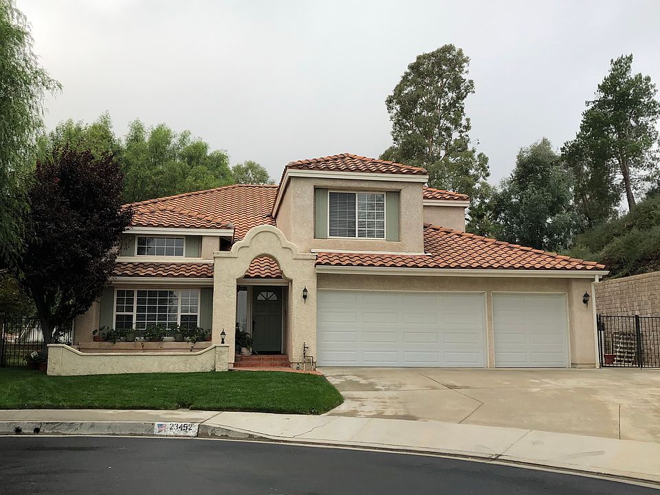 1st image of 23452 Sagebrush Way