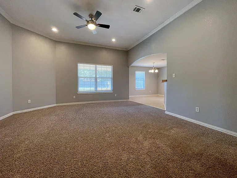 109 Red Oak Rd — Photo 5
