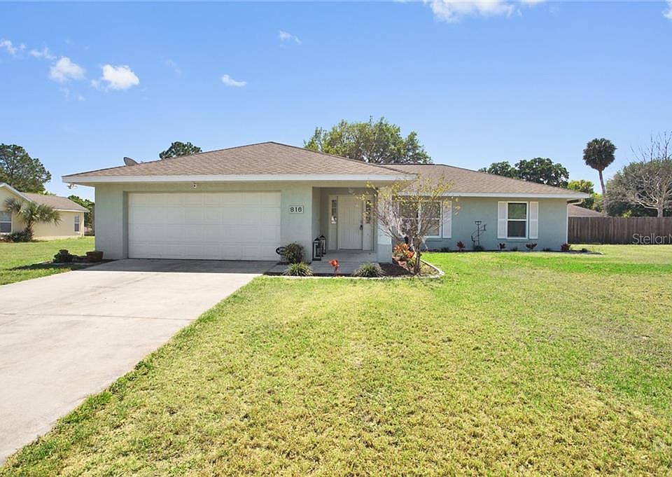 1st image of 816 Berryhill Cir