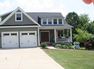 482 Ridgeland Dr, Howard, OH 43028