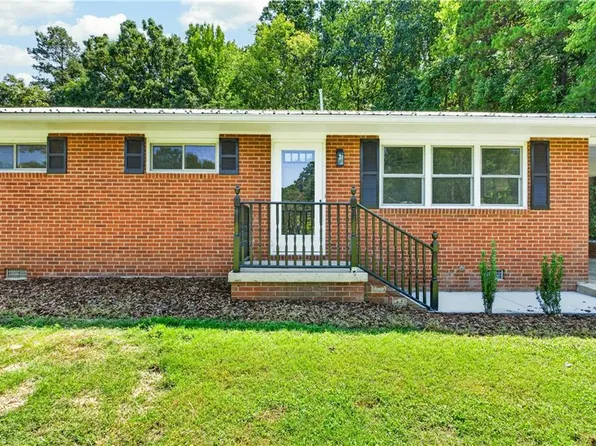 248 Croomcrest Rd, Asheboro, NC 27205
