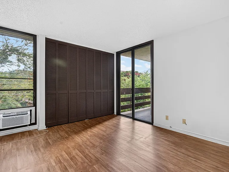 1015 Aoloa Pl — Photo 11