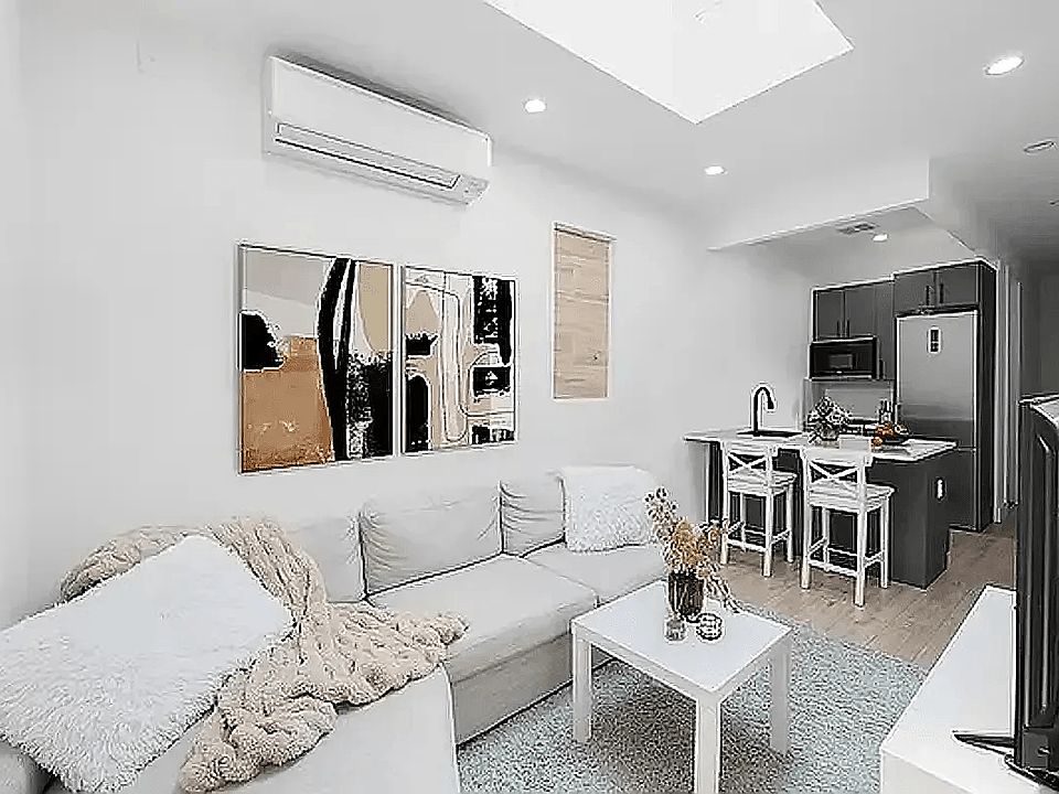 1st image of 195 Meserole St APT 2R