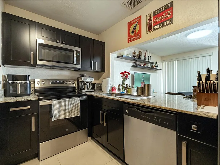 13404 SW 14th Ter #0 — Photo 13