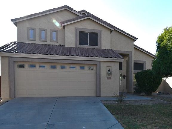 3rd image of 2560 S Holguin Way