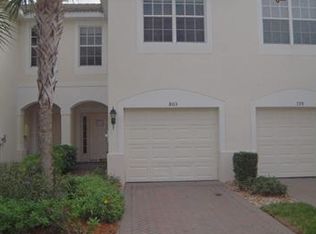 803 Hampton Cir, Naples, FL 34105