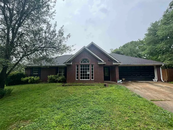 1705 Ashton Dr, Mena, AR 71953