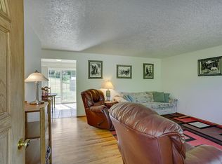 15655 S Hattan Rd, Oregon City, OR 97045